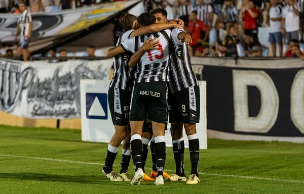 Grossistes de maillots de foot : comment travaillent-ils ?